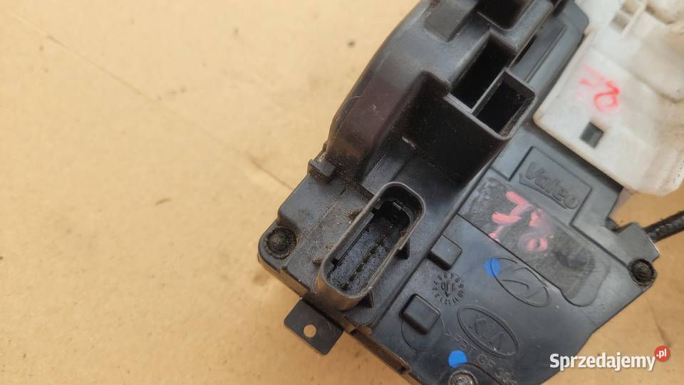 KIA CEED I ZAMEK DRZWI LEWY PRZÓD 78 osobowe Ruda Śląska