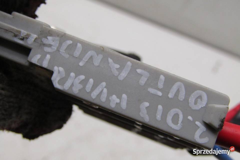 KLEMA BEZPIECZNIK PLUSOWA 20 DOHC MITSUBISHI sprzedam