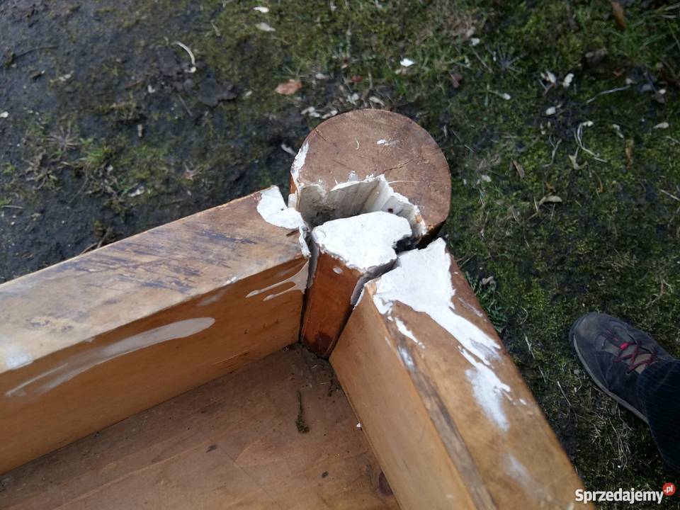 Rozkładany stół ludwikowski z połowy XIX wieku Kościan