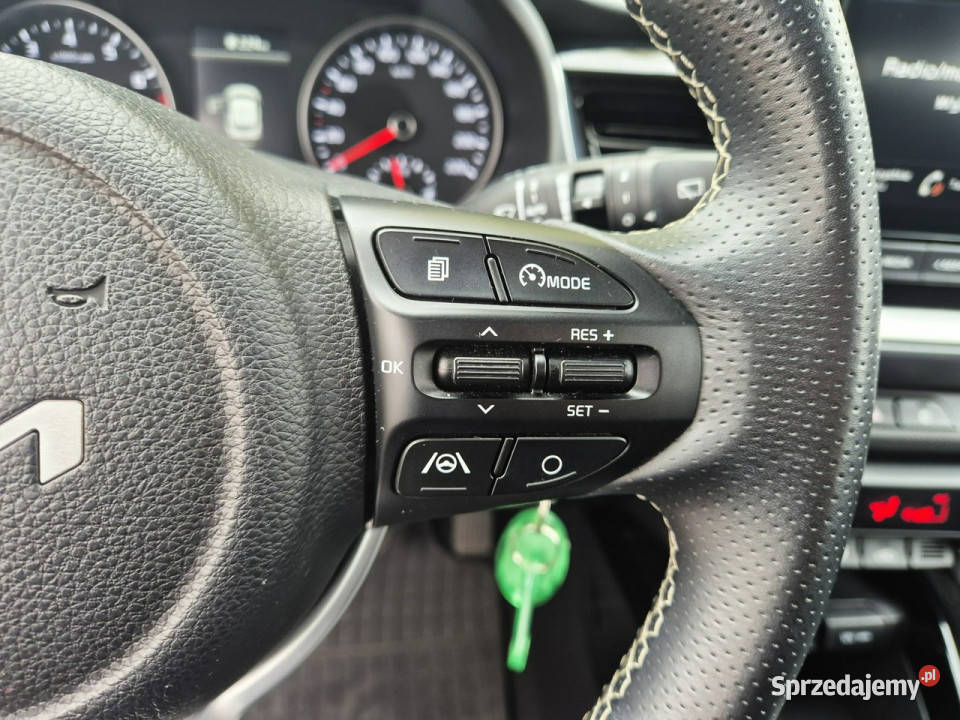 Kia Stonic 10 100 6 MT Wersja L Salon bluetooth Stonic łódzkie Łódź