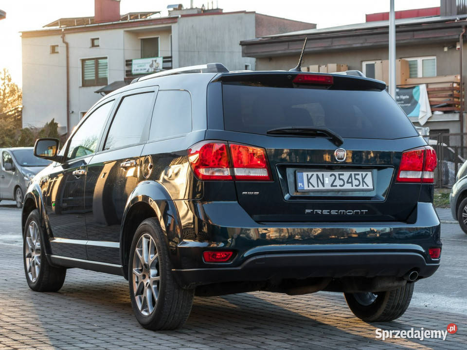 Fiat Freemont 20Diesel170149 4x4 granatowy Nowy Sącz sprzedam