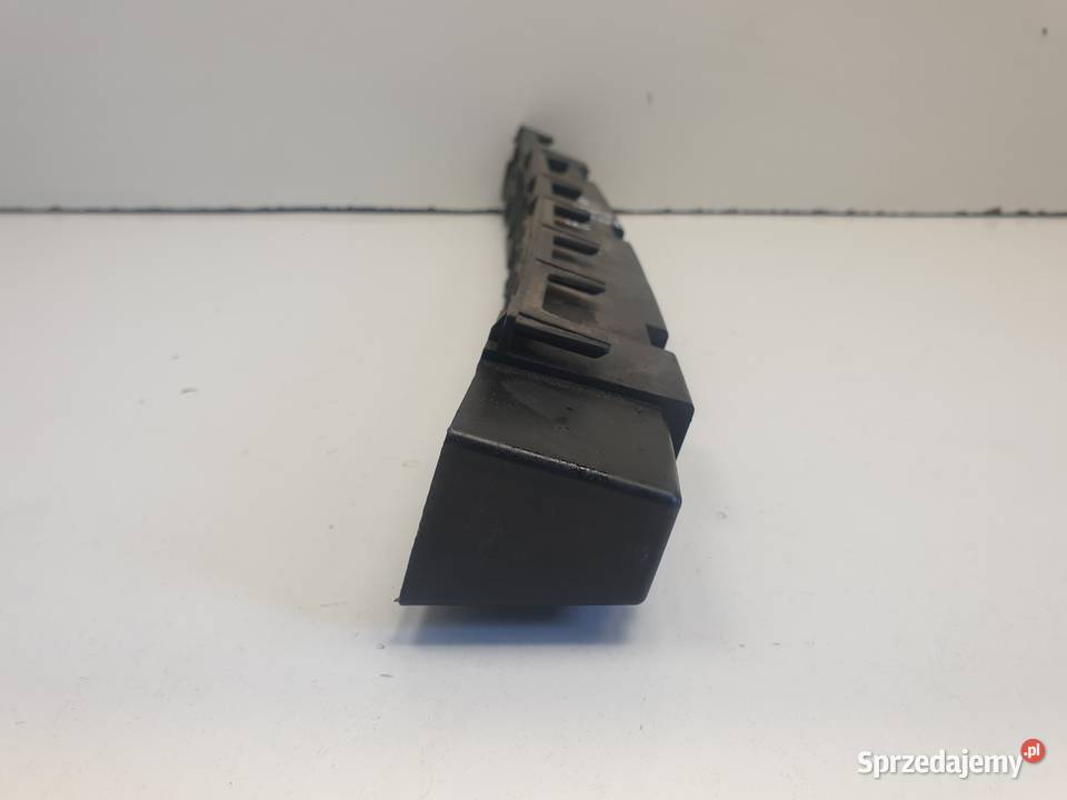 Skoda Fabia II ŚLIZG ZDERZAKA Prawy tył PASAŻERA osobowe Rudka