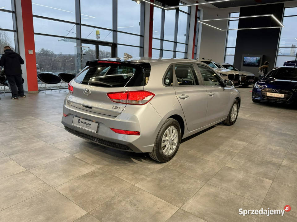 Hyundai i30 VAT 23 Classic 15DPI 110 M6 2022 r 110KM małopolskie Myślenice