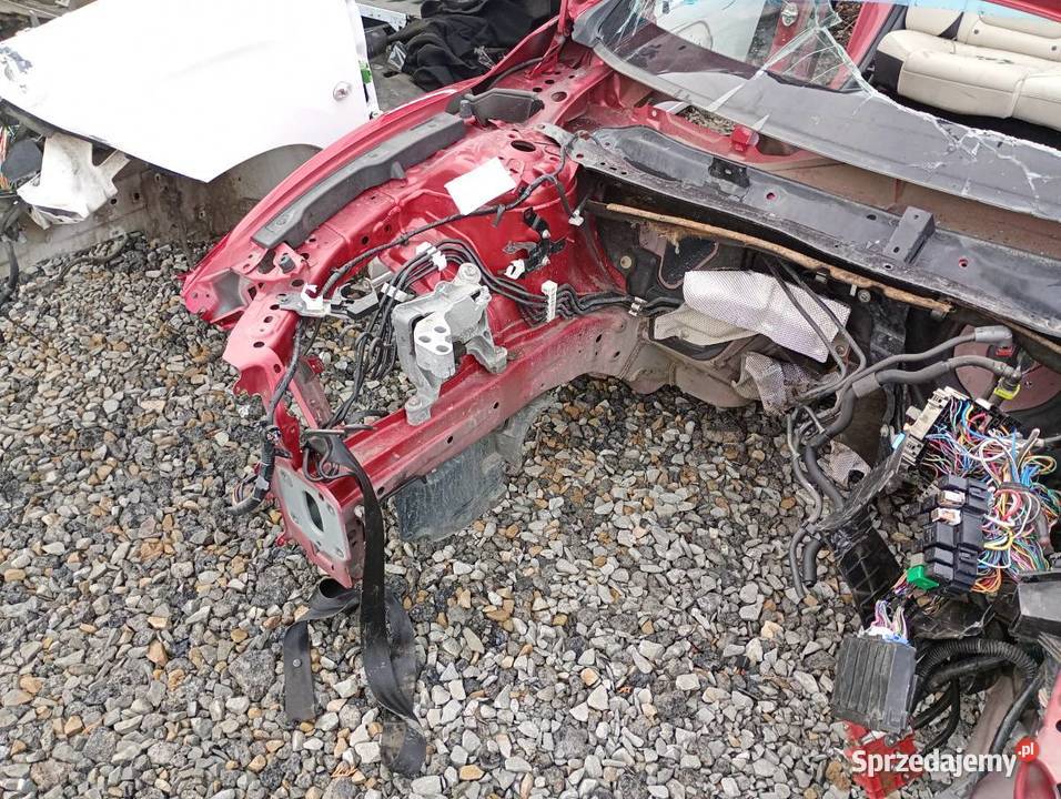 KAROSERIA ĆWIARTKA BŁOTNIK TYŁ LEWY PRAWY PRÓG osobowe sprzedam