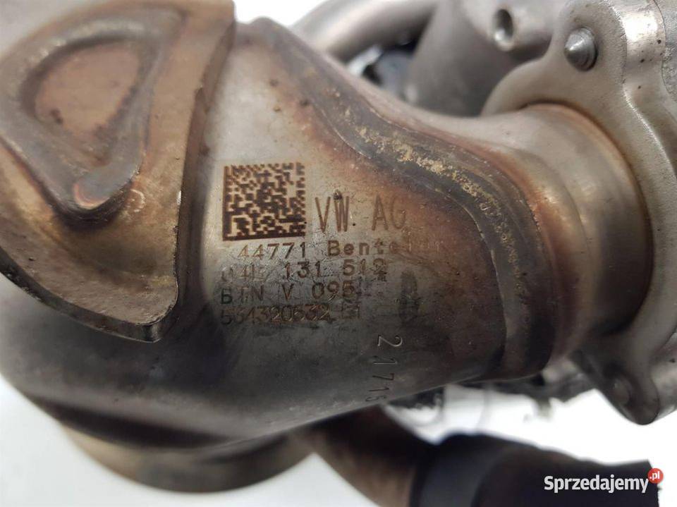 PRZEPUSTNICA VOLKSWAGEN PASSAT B8 04L131512 Lipno