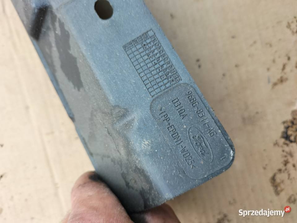FORD MONDEO MK2 20 ŁAPACZ POWIETRZA OSŁONA PRAWA Kamień-Kolonia