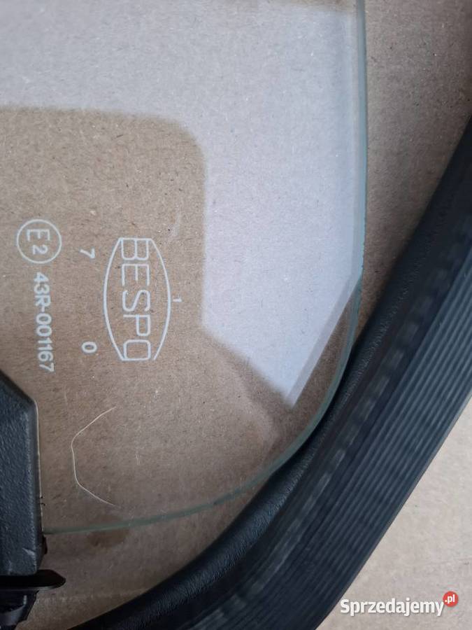 Szyby uchylne uchylane Fiat 126p Maluch Boczne (drzwi) Strzelce Opolskie sprzedam