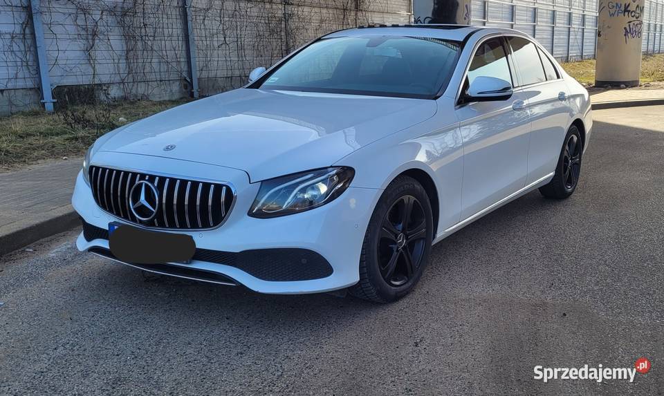 Salon1wł nieuszkodzony Klasa E Warszawa sprzedam