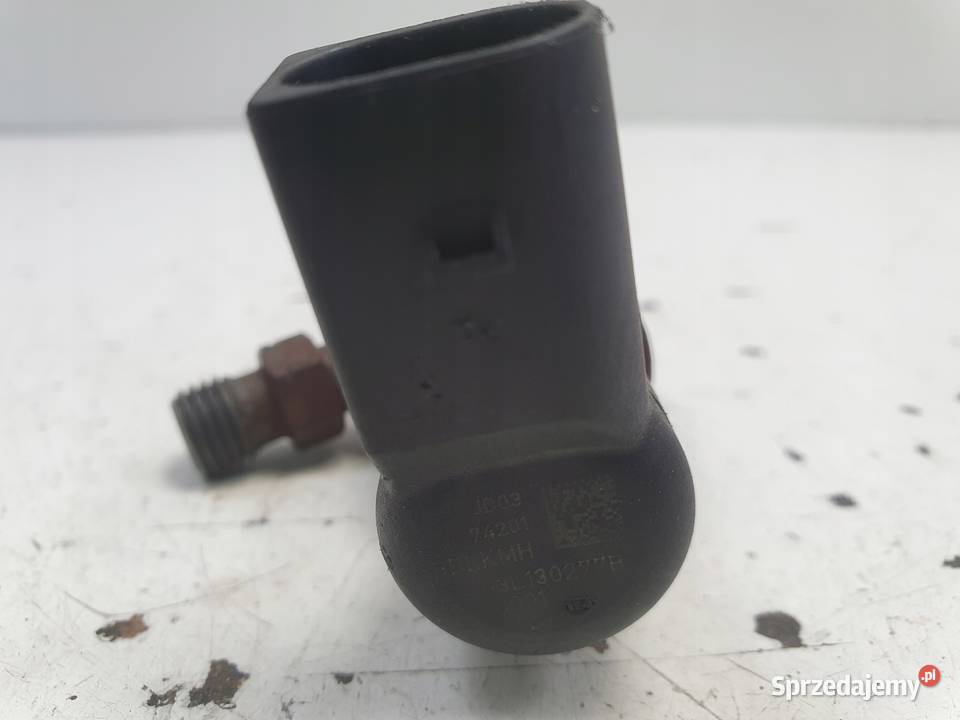 WTRYSKIWACZ Seat Ibiza IV 16 TDI 03L130277B