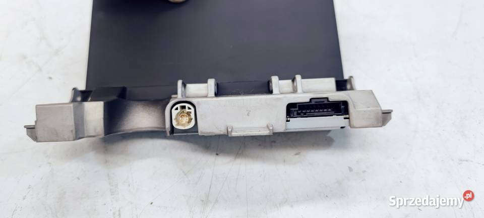 WYŚWIETLACZ MONITOR MMI AUDI A3 8V 8V0857273M Przystajń