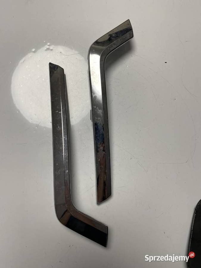 Toyota Hilux 2020 listwa chrom atrapy 53125YP050 Kozubszczyzna