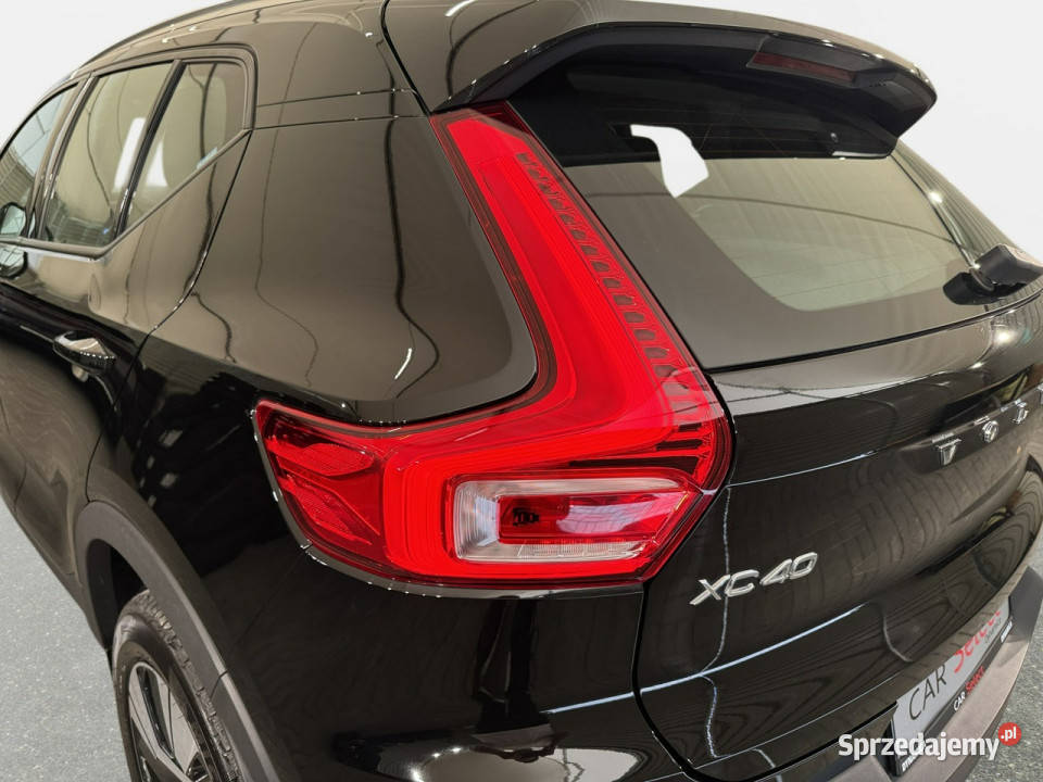 Volvo XC 40 VAT 23 Momentum Pro 15 T3 163 Myślenice sprzedam