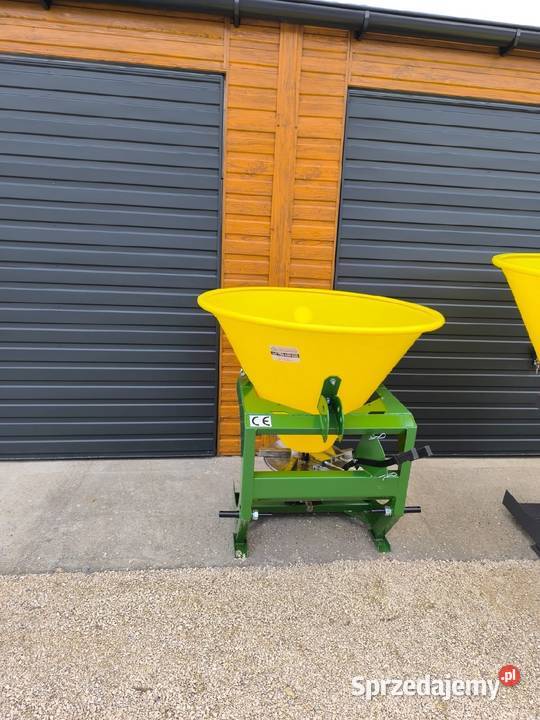 Rozsiewacz do nawozu Demarol 200500l Polski Chrzanów