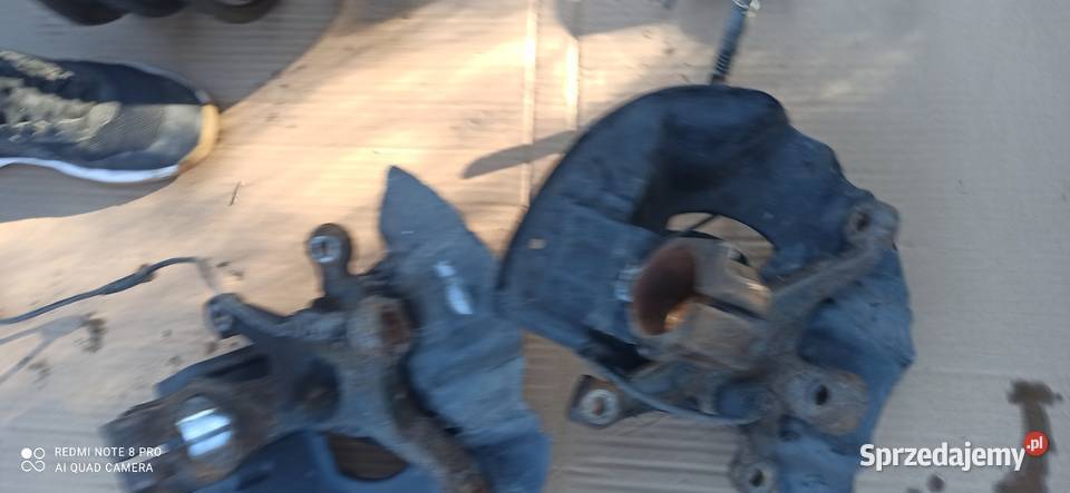 bmw e46 piasta zwrotnica przod z czujnikiem PL śląskie Imielin sprzedam