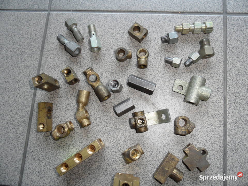 Zębatka zamek drzwi uaz 469 klamka i inne Gaz 69 Karoseria Gorlice sprzedam