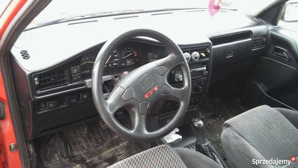 Sprzedam Seata Toledo 20 GT bg do jazdy radio Toledo Suszno