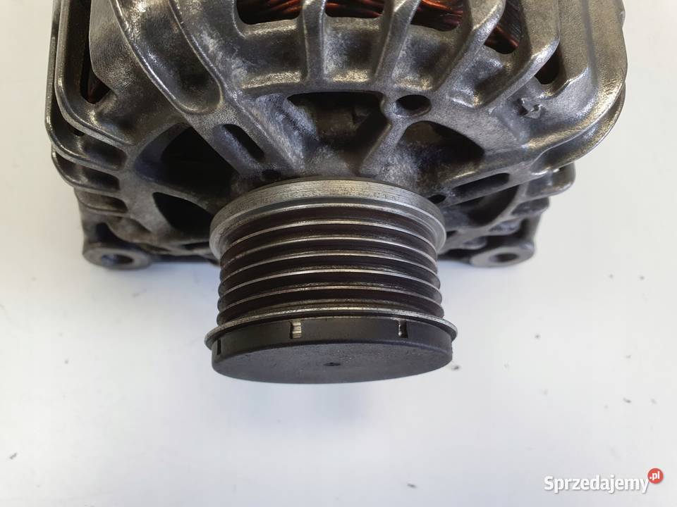 Peugeot 3008 12 THP ALTERNATOR Valeo 9670899580 Układ elektryczny silnika Janów