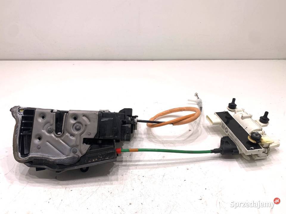 ZAMEK DRZWI LEWY TYŁ BMW G30 SedanLimuzyna