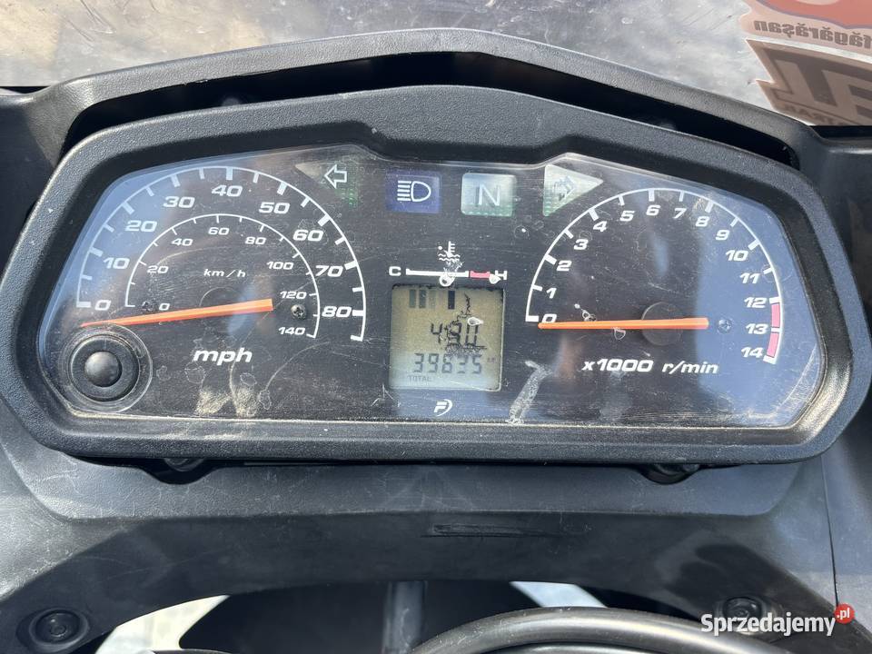 Honda Varadero XL 125 katB Rok produkcji 2005 Skała