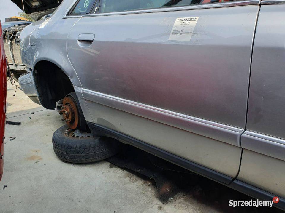 DRZWI PRAWE TYŁ AUDI A8 D2 LY7W Części samochodowe Lipno