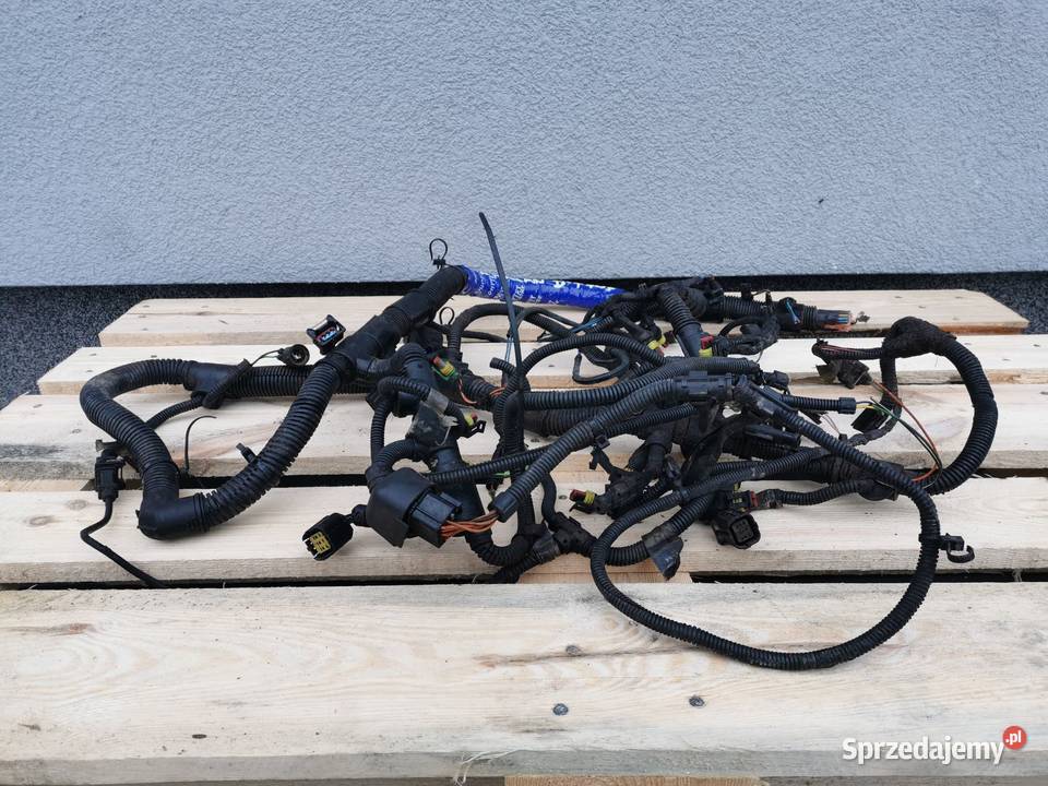 Przewody skrzyni biegów T7040 Powershift Wilkowo