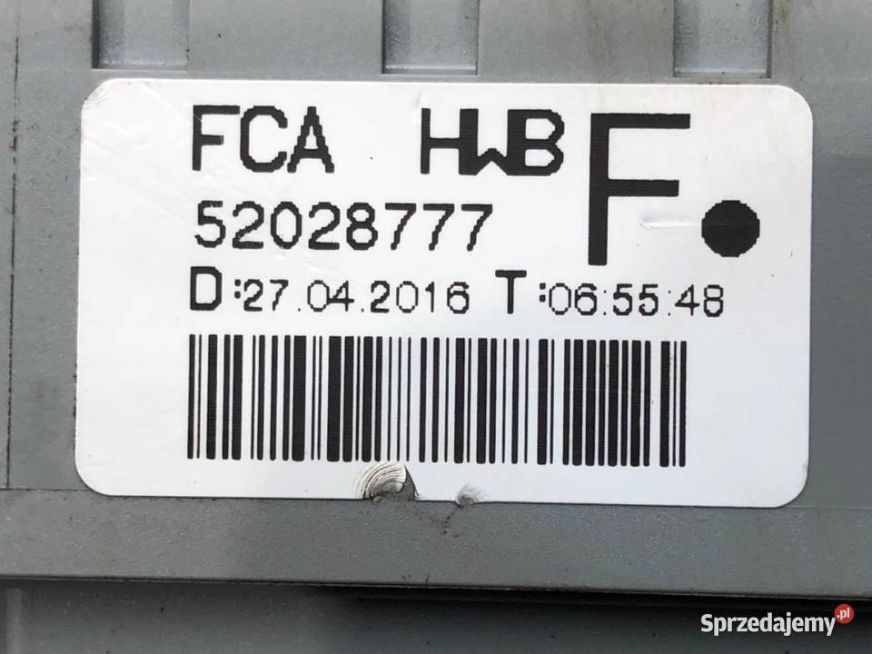 SKRZYNKA BEZPIECZNIKÓW OPEL COMBO D 52028777