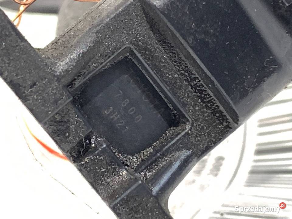 ZAWÓR PODCIŚNIENIA TOYOTA COROLLA E13 22 136