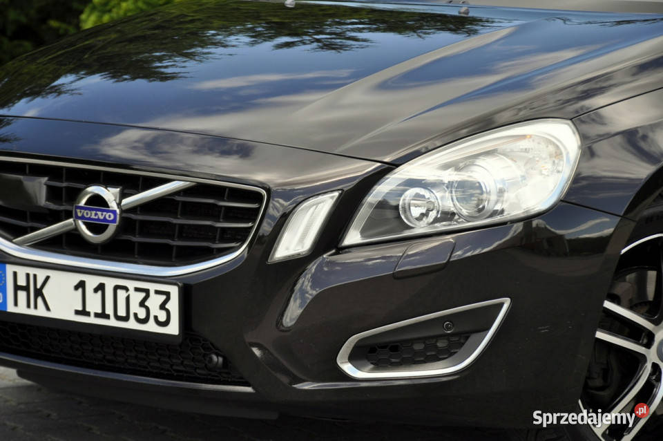 Volvo V60 lakier metallic Ostrów Mazowiecka