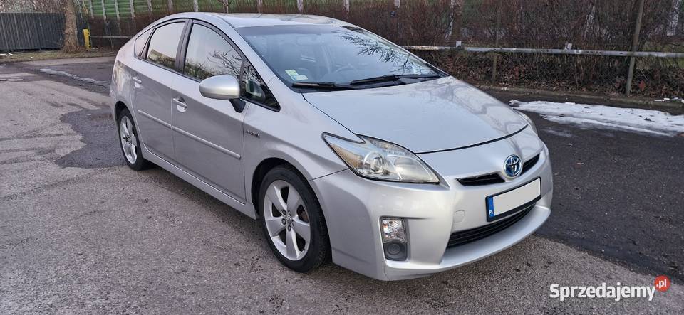 Toyota Prius III 18 HybrydaLPG 2012r270 1800cm3 Prius Gdańsk sprzedam