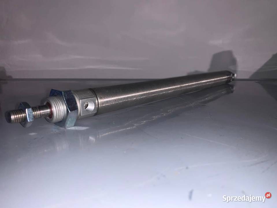 SIŁOWNIK OKRĄGŁY ISO6432 DSN25300P 5083 FESTO Warszawa sprzedam