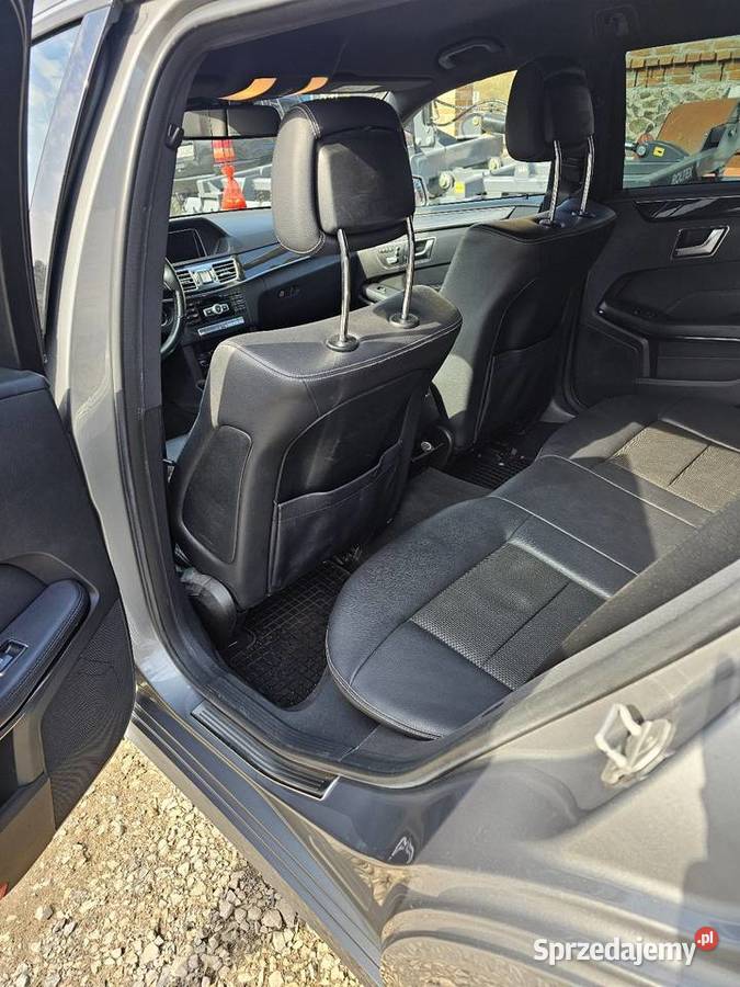 Mercedes Benz W212 E350 polift full 3000cm3 Podedwórze