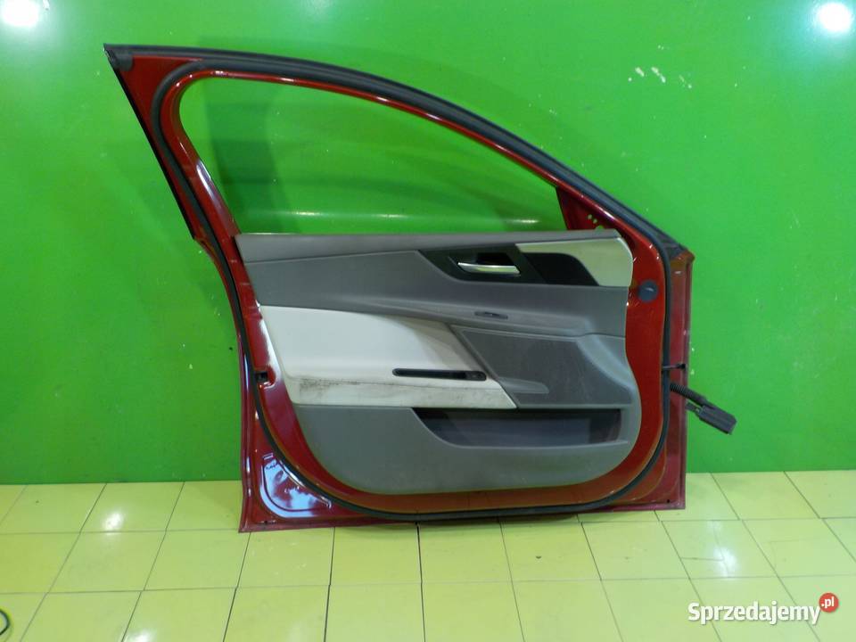 JAGUAR XE 20 D 16r SEDAN 4D drzwi lewy przod Suków