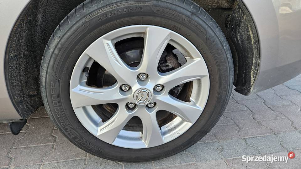 MAZDA 3 16 benzyna 105 wielofunkcyjna kierownica Głogów Małopolski sprzedam