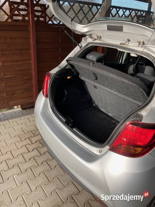 Toyota Yaris 2014 stan idealny niski przebieg Mińsk Mazowiecki