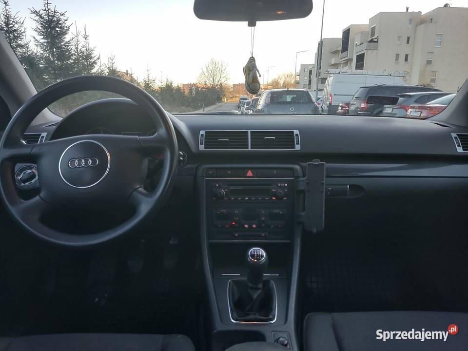Audi A4 Avant 19 TDI 130 Diesel Alufelgi