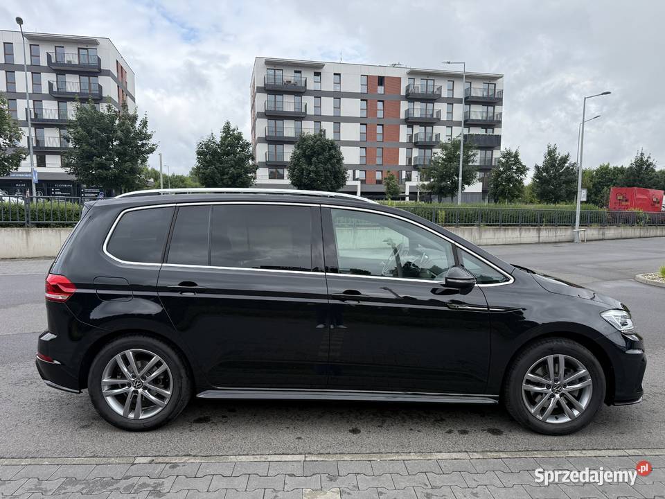 Volkswagen Touran 2024r Rej2025r 1wł sprzedam