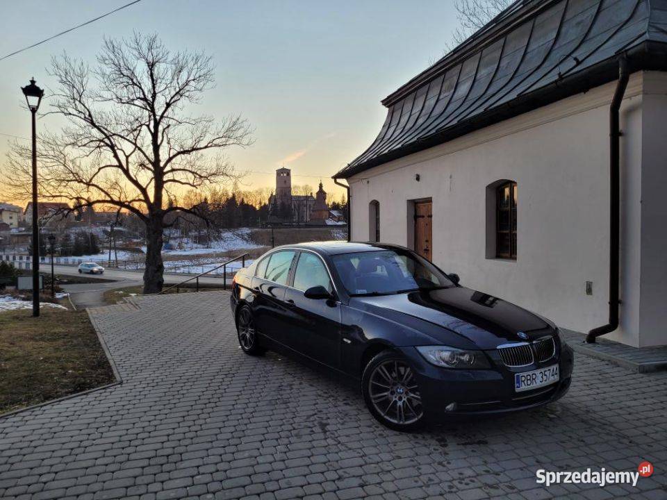 BMW E90 330i LPG mazowieckie