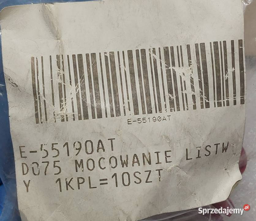 TULEJKA SPINKA LISTWY BOCZNEJ MERCEDES 190 W201 osobowe