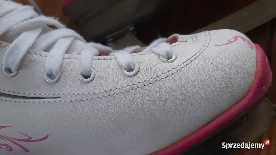 Łyżwy figurowe rozmiar 39 Wyry sprzedam