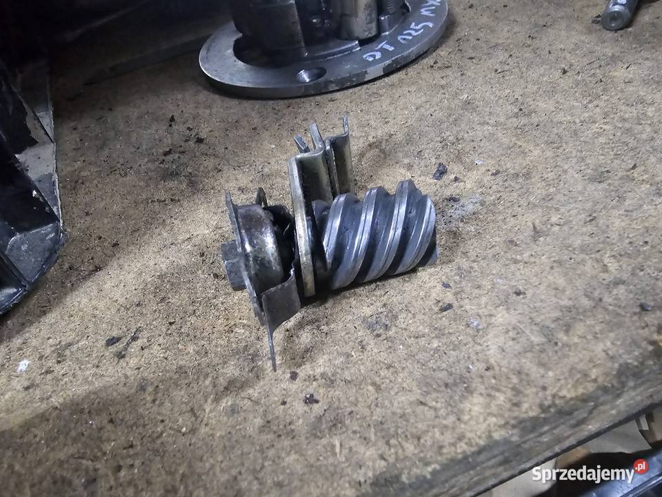 Suzuki RG 80 wysprzęglik sprzęgło popychacz rg80 Jelenia Góra