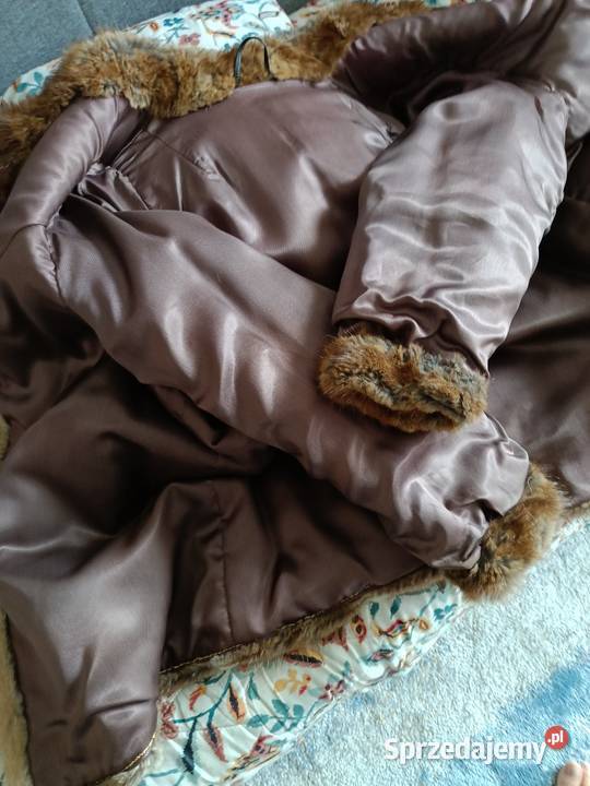 Futro damskie z piżmaka Kurtki i płaszcze Koszalin sprzedam
