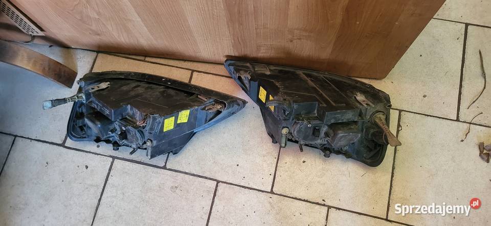 Lampa Ford Galaxy Prawa Lewa pod Xenon bez Żabno
