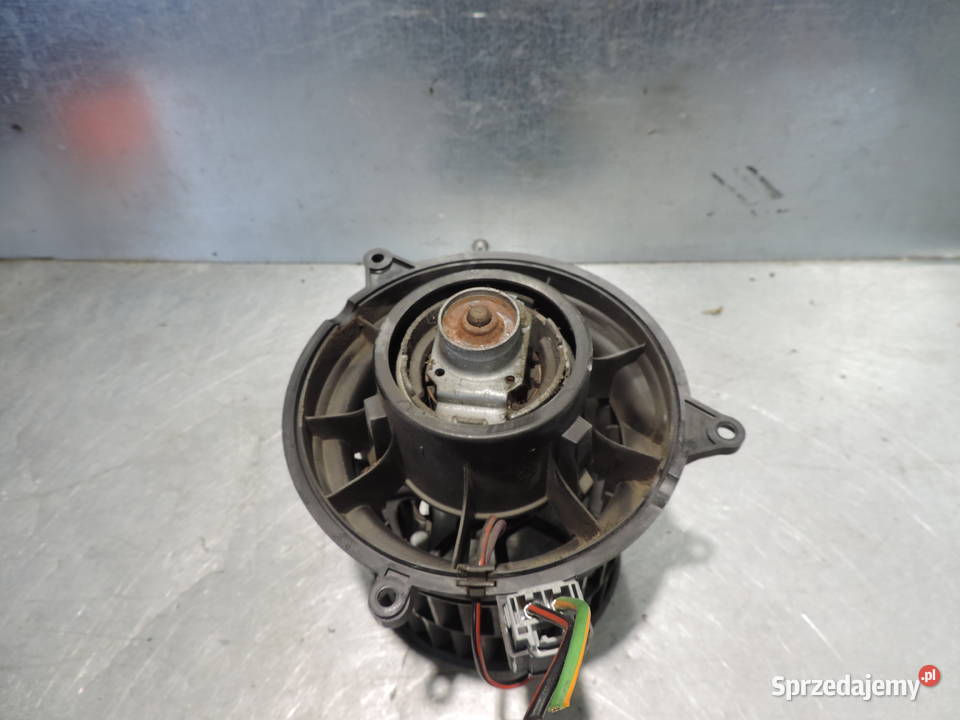 DMUCHAWA NAWIEWU WENTYLATOR FORD FIESTA MK6 osobowe