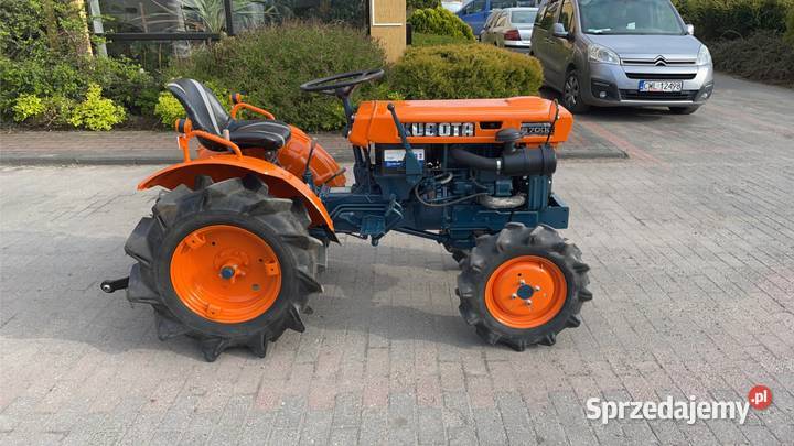 Minitraktor KUBOTA B7000 15 Koni Napęd 4x4 Włocławek