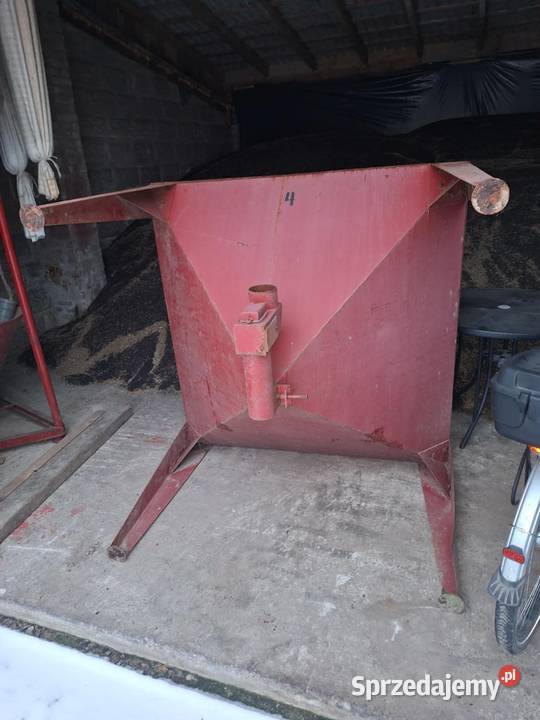 Mieszalnik pasz śrutownik kosz zasypowy lubelskie Komarówka Podlaska