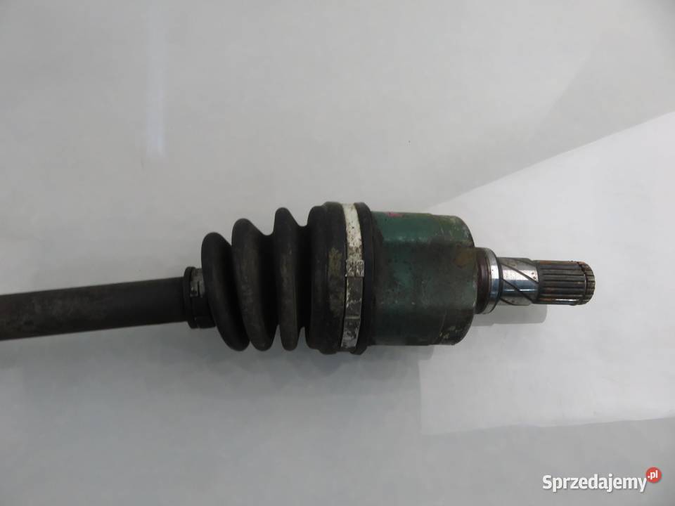 PÓŁOŚ LEWA PRZEDNIA SUZUKI BALENO 13 i 16V sprzedam