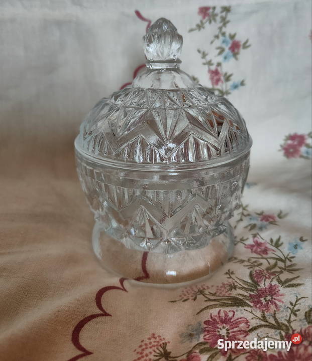Cukiernicabombonierka z grubego szkła lata 70 lubelskie Lublin