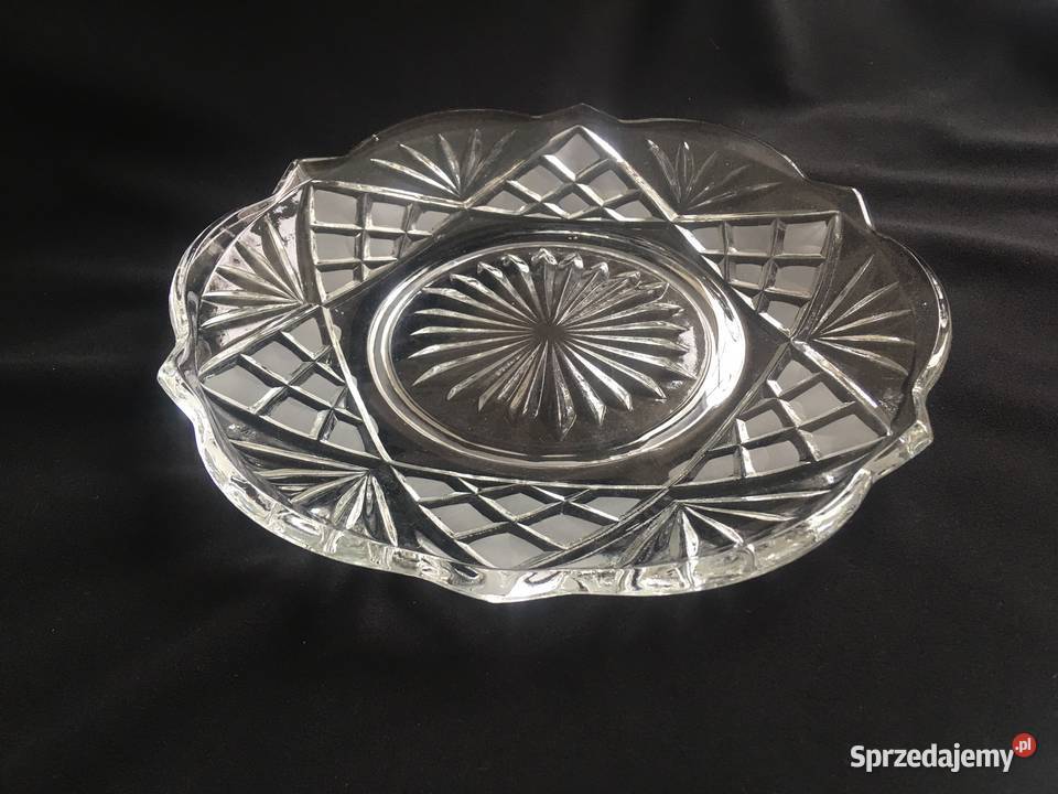 PRL Hortensja stara patera talerz matowe szkło Kołobrzeg