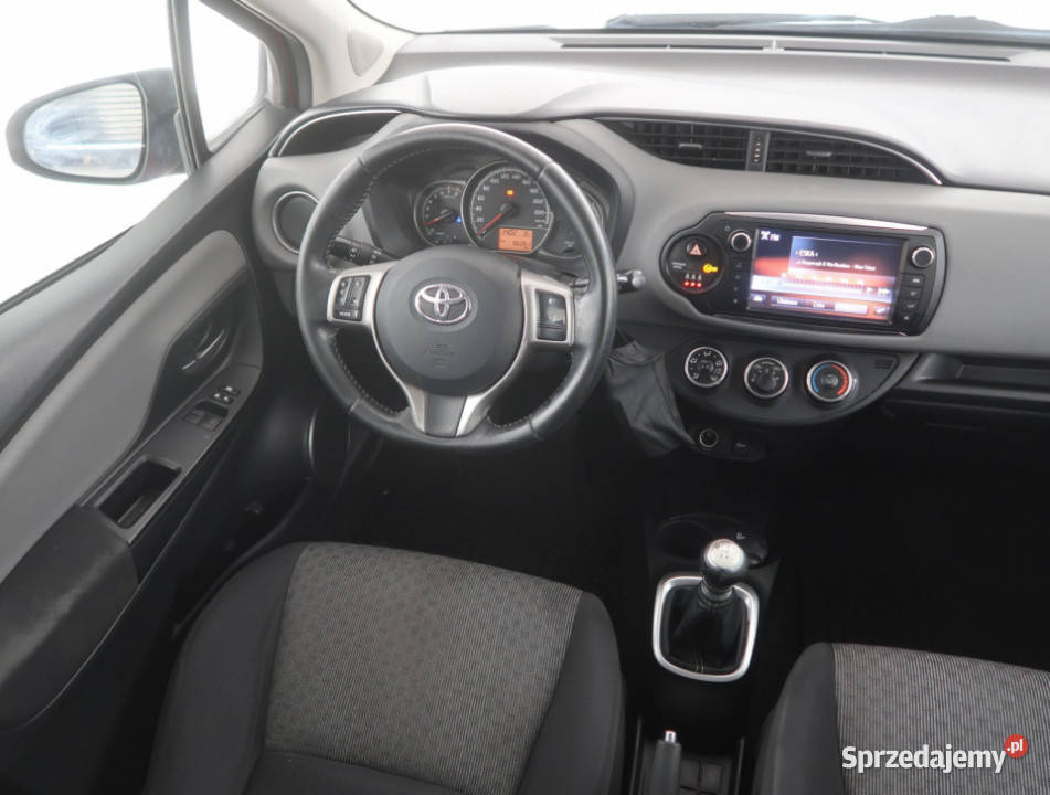 Toyota Yaris 133 Dual VVTi czujnik parkowania