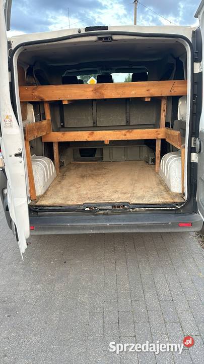 Renault Trafić 6 osobowy faktura VAT 2013 pomorskie Konarzynki sprzedam